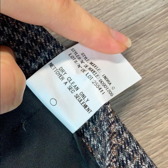 Theory Indura Wool Pant - Picture 10 of 11